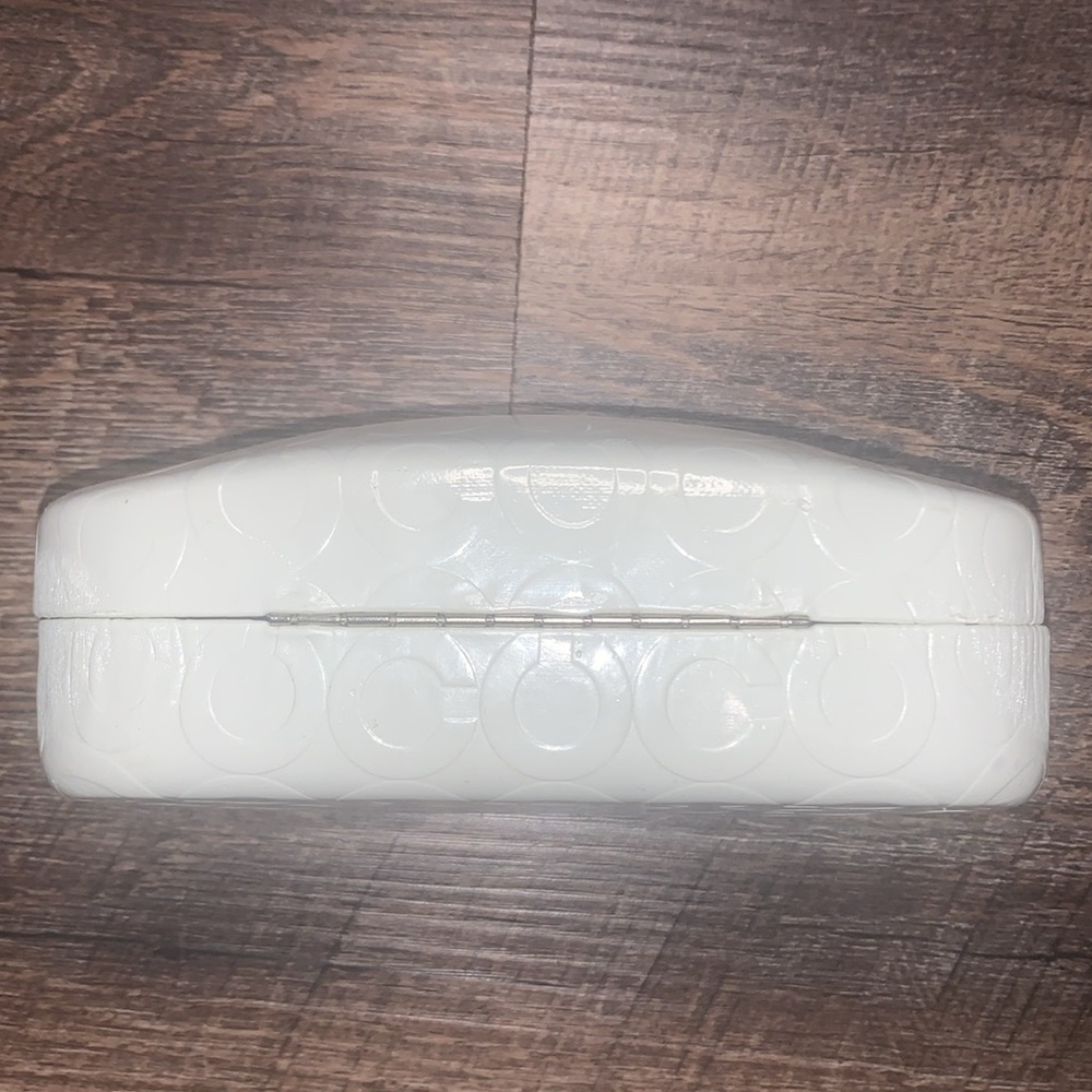 Coach Sunglasses White Case - Picture 5 of 7